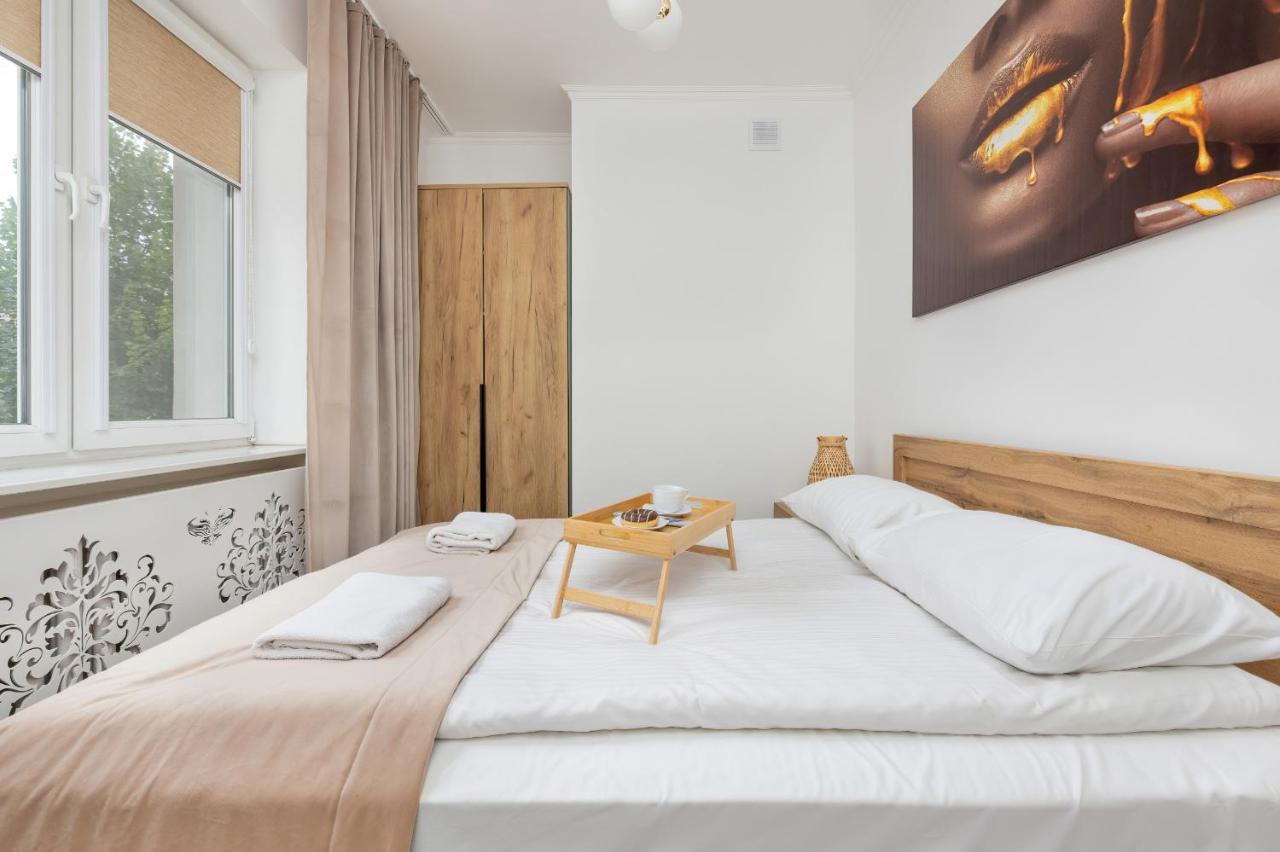Beautiful One Bedroom Apartment Zamkowa By Rent Like Home Gdansk Luaran gambar