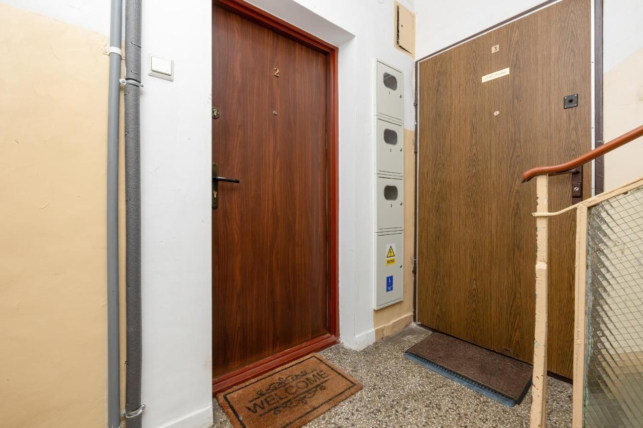 Beautiful One Bedroom Apartment Zamkowa By Rent Like Home Gdansk Luaran gambar