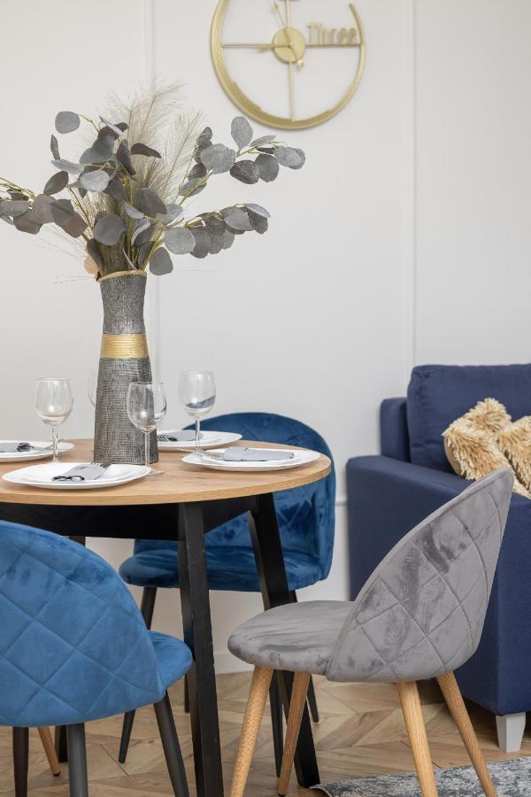 Beautiful One Bedroom Apartment Zamkowa By Rent Like Home Gdansk Luaran gambar