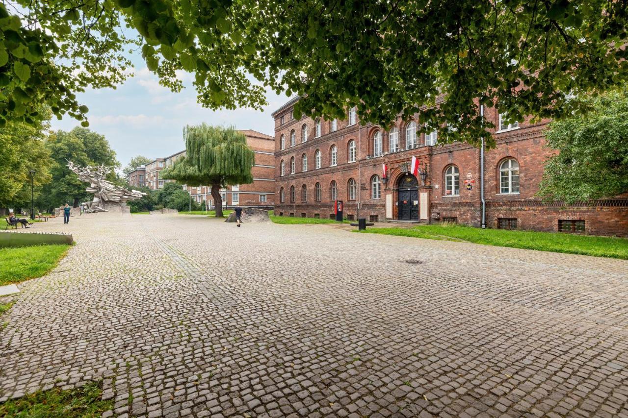 Beautiful One Bedroom Apartment Zamkowa By Rent Like Home Gdansk Luaran gambar
