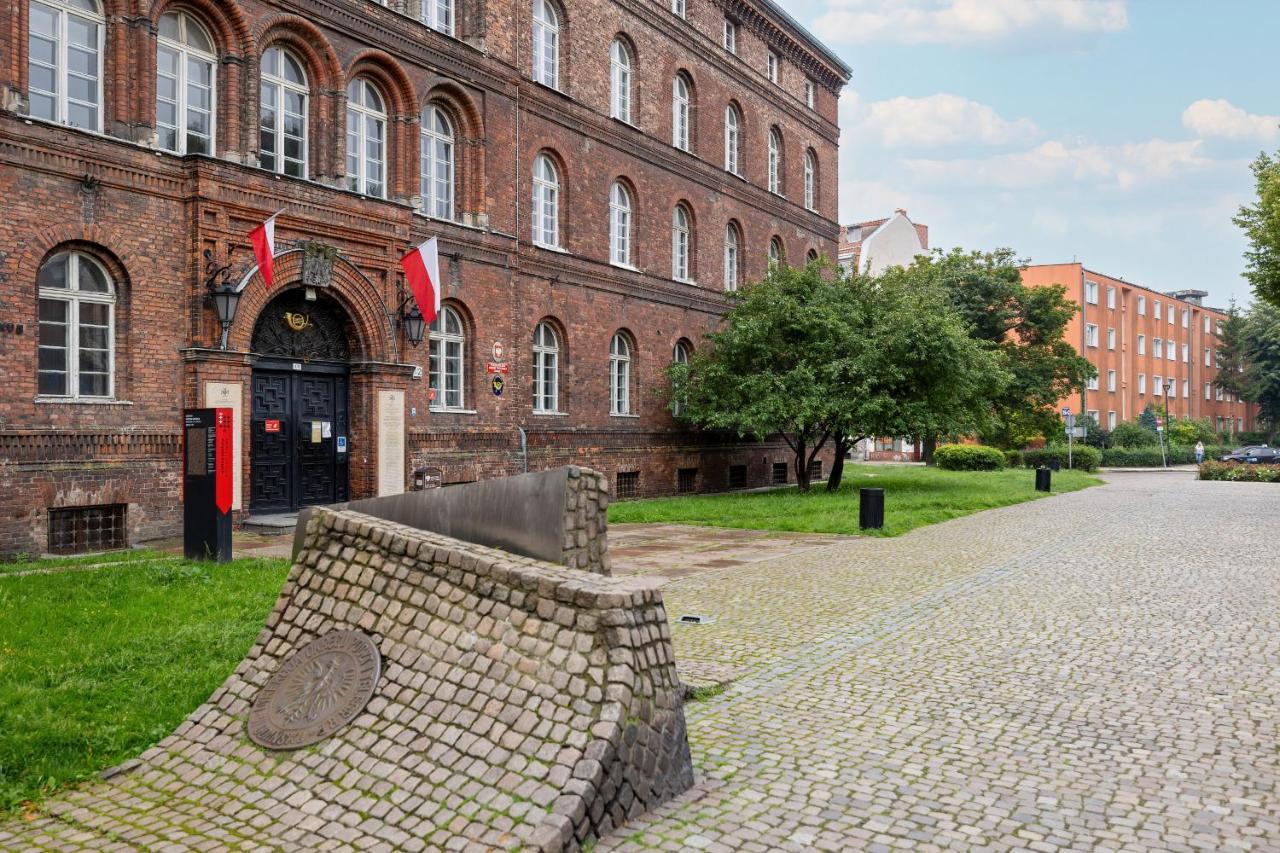 Beautiful One Bedroom Apartment Zamkowa By Rent Like Home Gdansk Luaran gambar